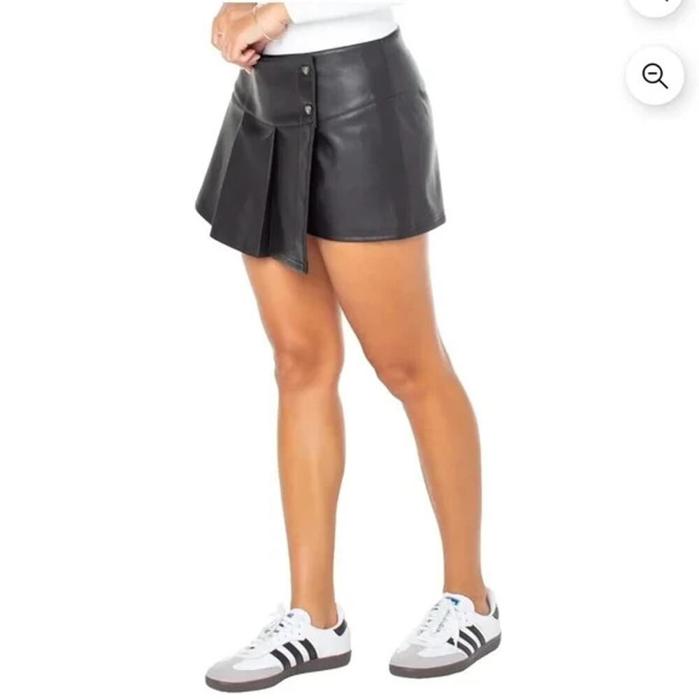 SET of 3 Celebrity Pink Size L Women Pink Gray Black Faux Leather Pleated Skort - Picture 13 of 15